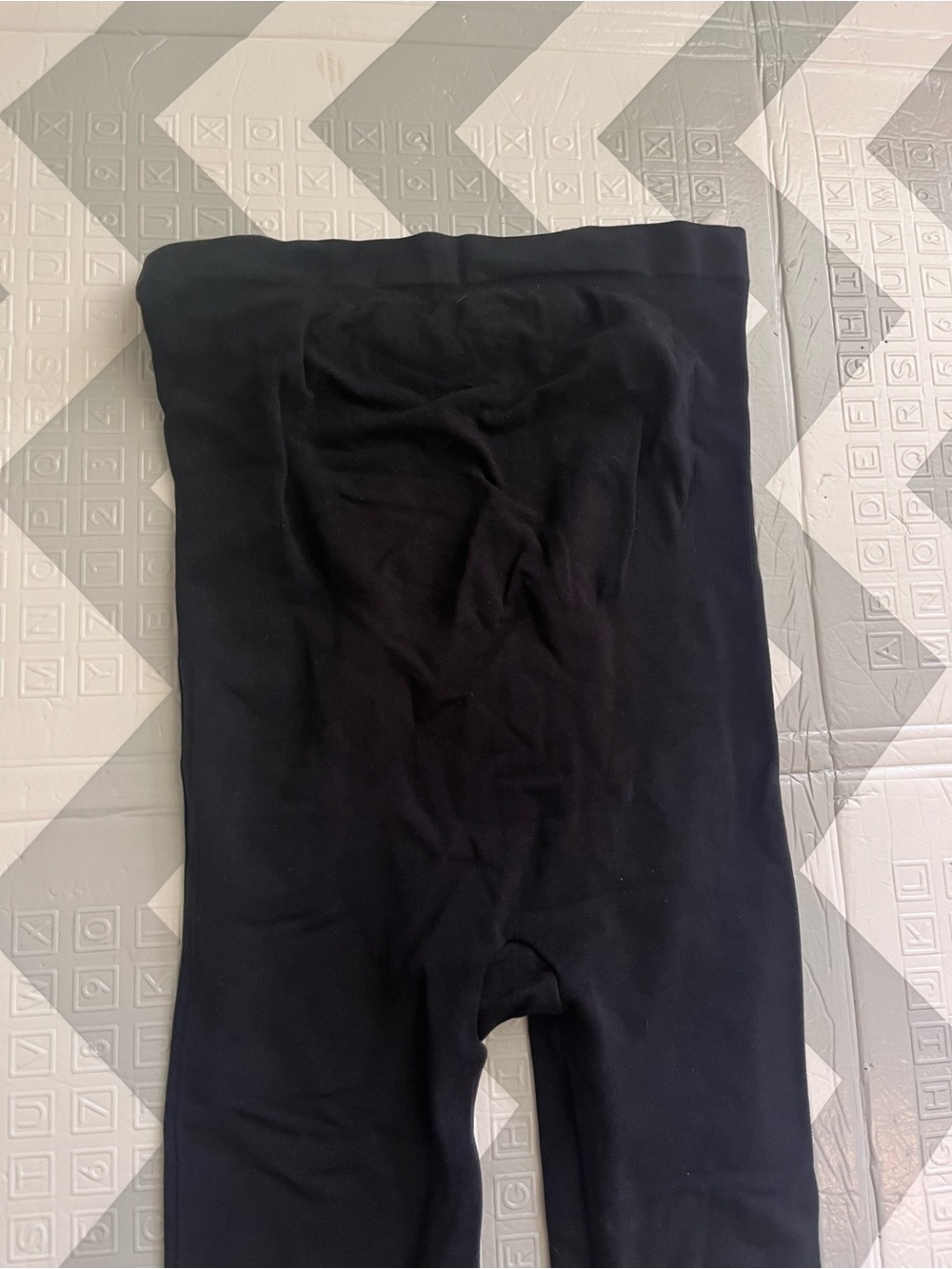 SPANX Black Full-Length High-Waist Leggingsw - Picture 3 of 8